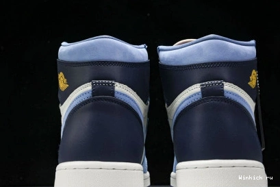 in Jordan Flight OG First High 1 0821